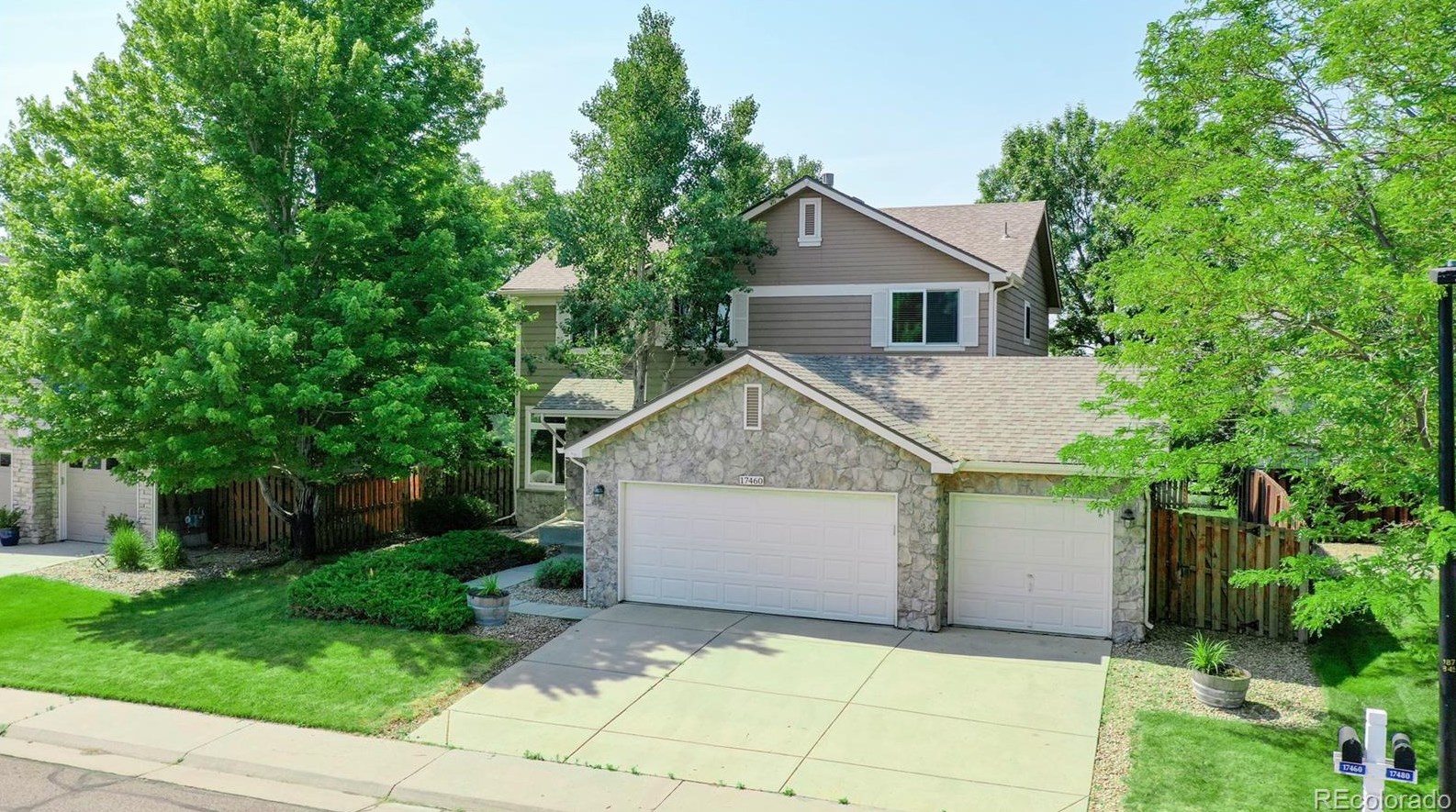 17460 70th Ave, Arvada, CO 80007-8520