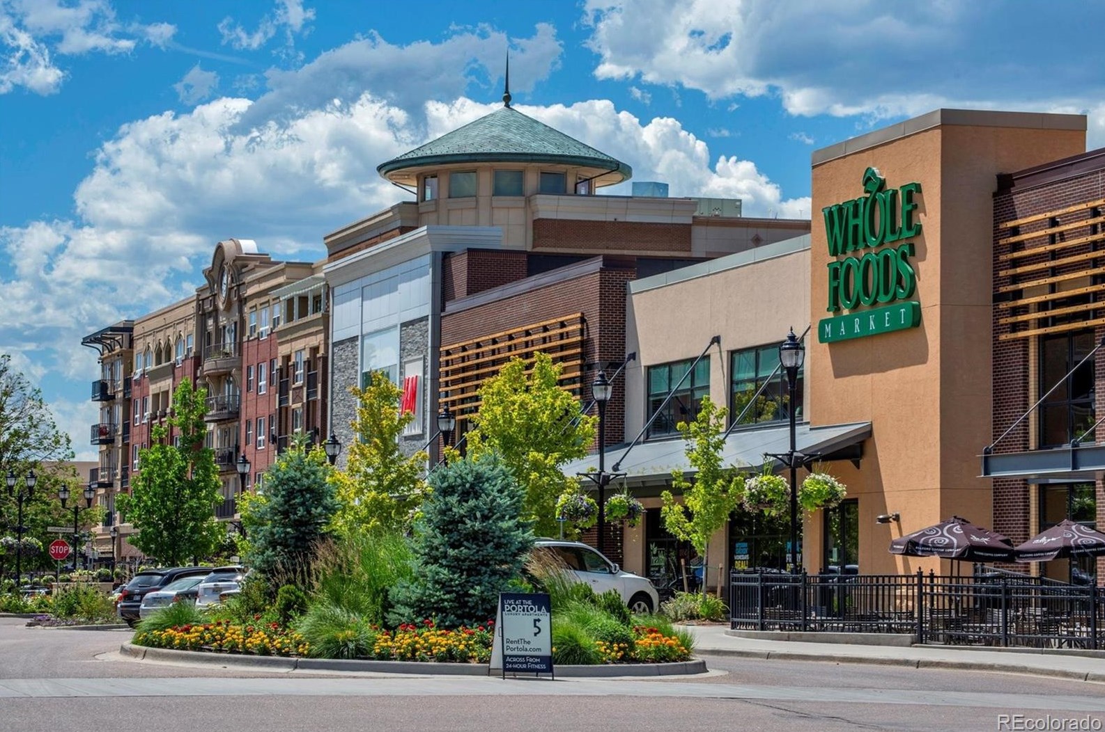 8081 Columbine Ct, Littleton CO  80122-3419 exterior