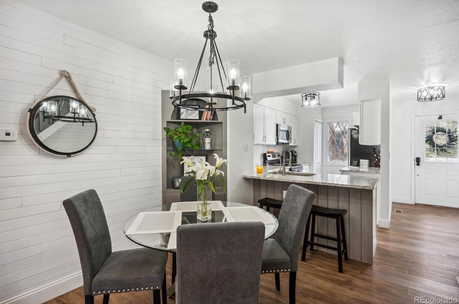 8081 Columbine Ct, Littleton CO  80122-3419 exterior