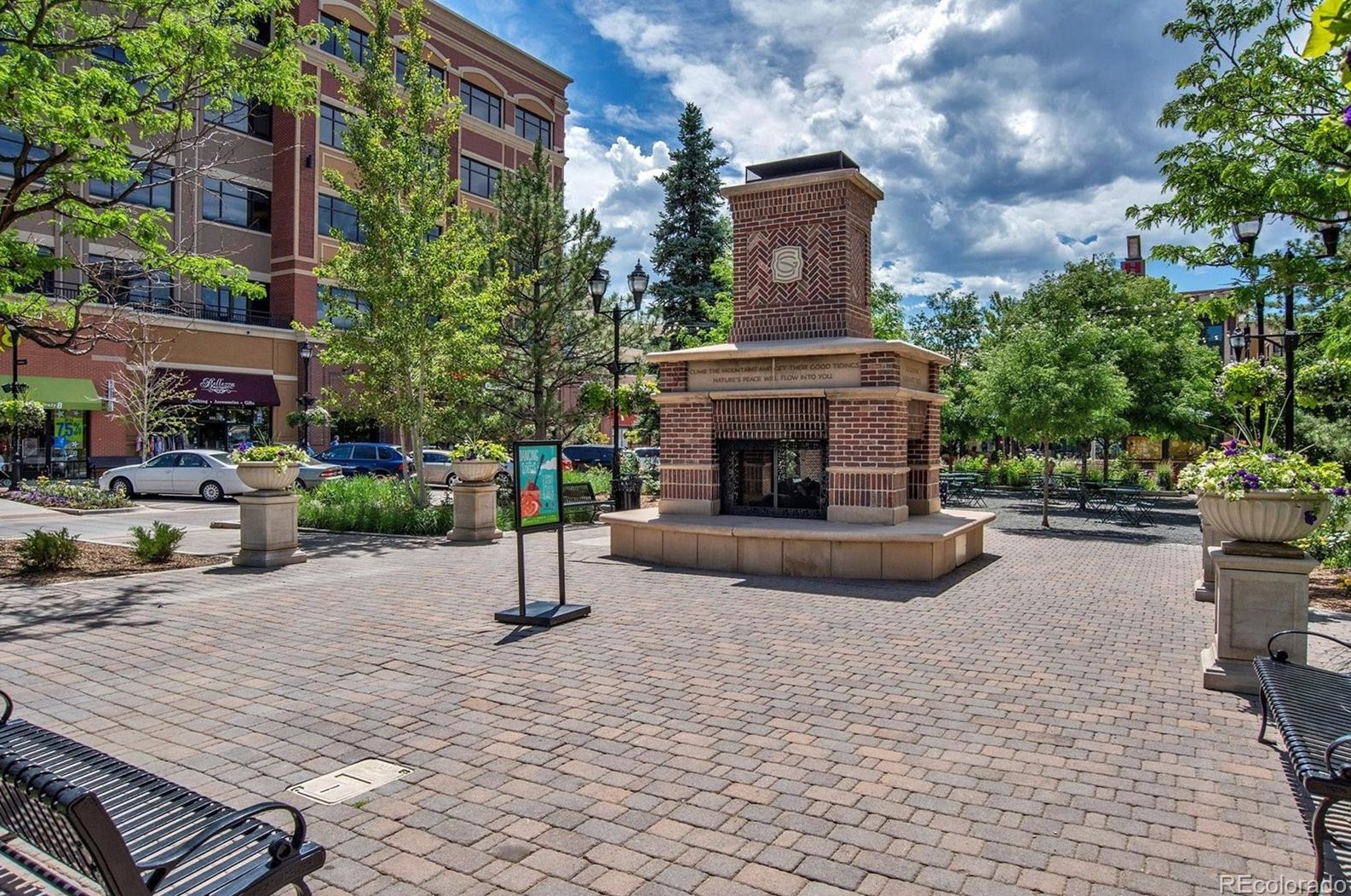 8081 Columbine Ct, Littleton CO  80122-3419 exterior