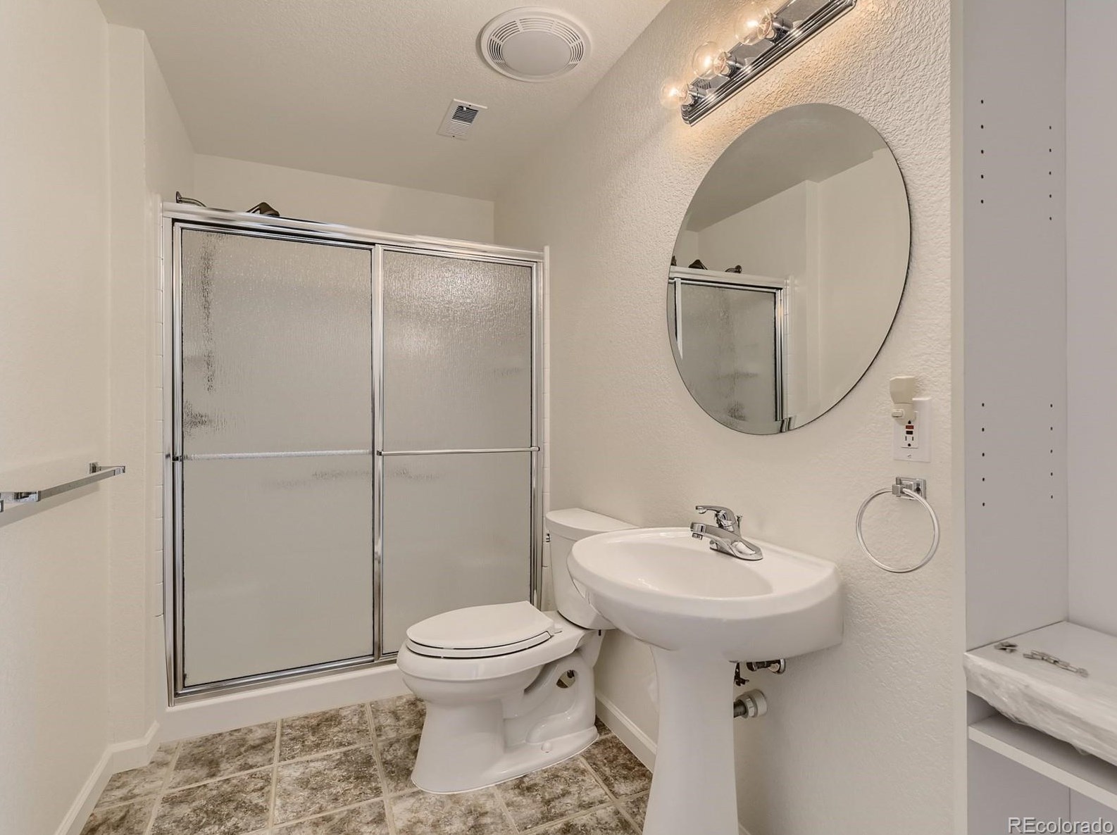 23400 Moraine Pl, Aurora CO  80016-7038 exterior