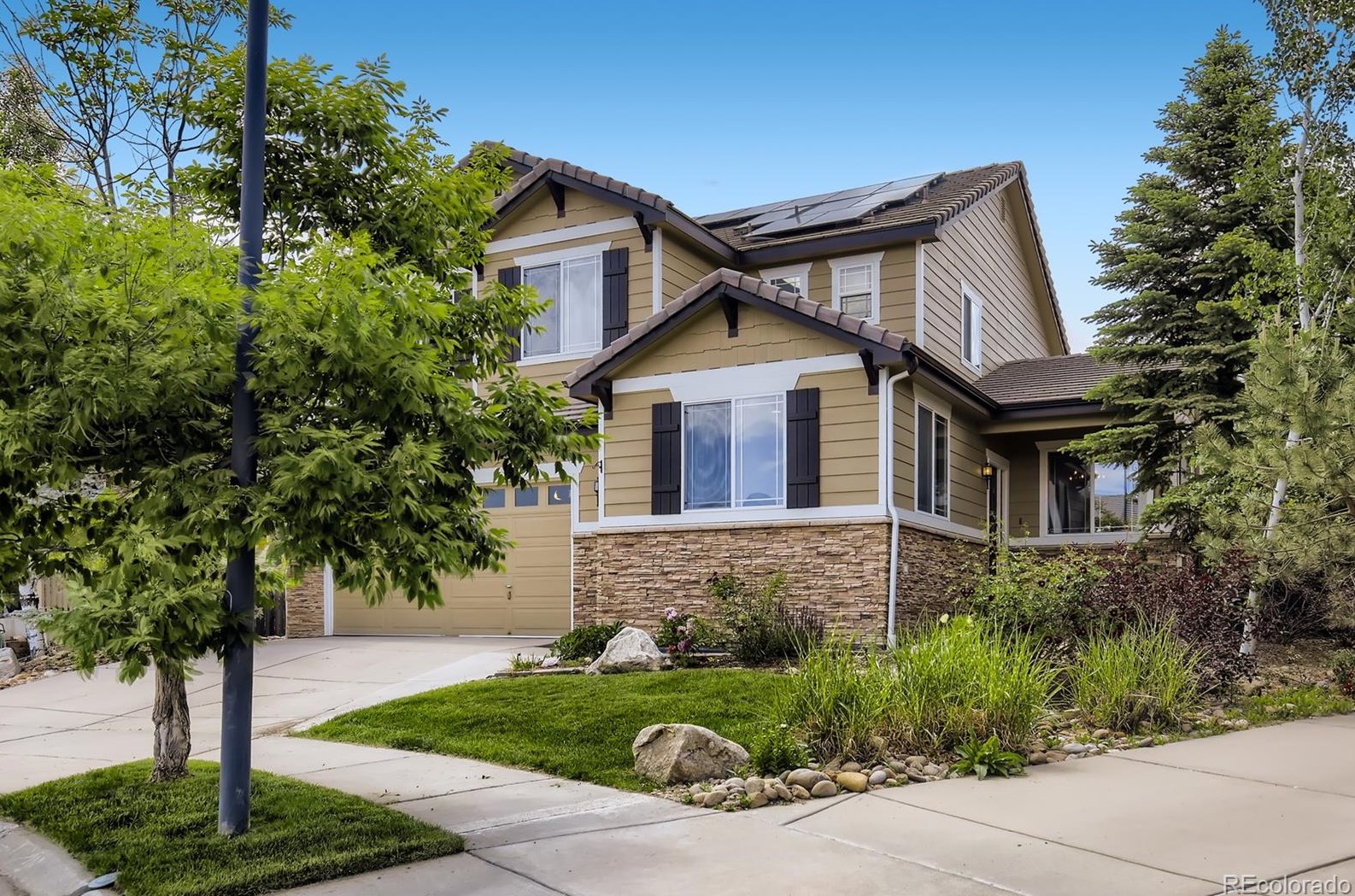 1483 Graham Cir, Erie, CO 80516