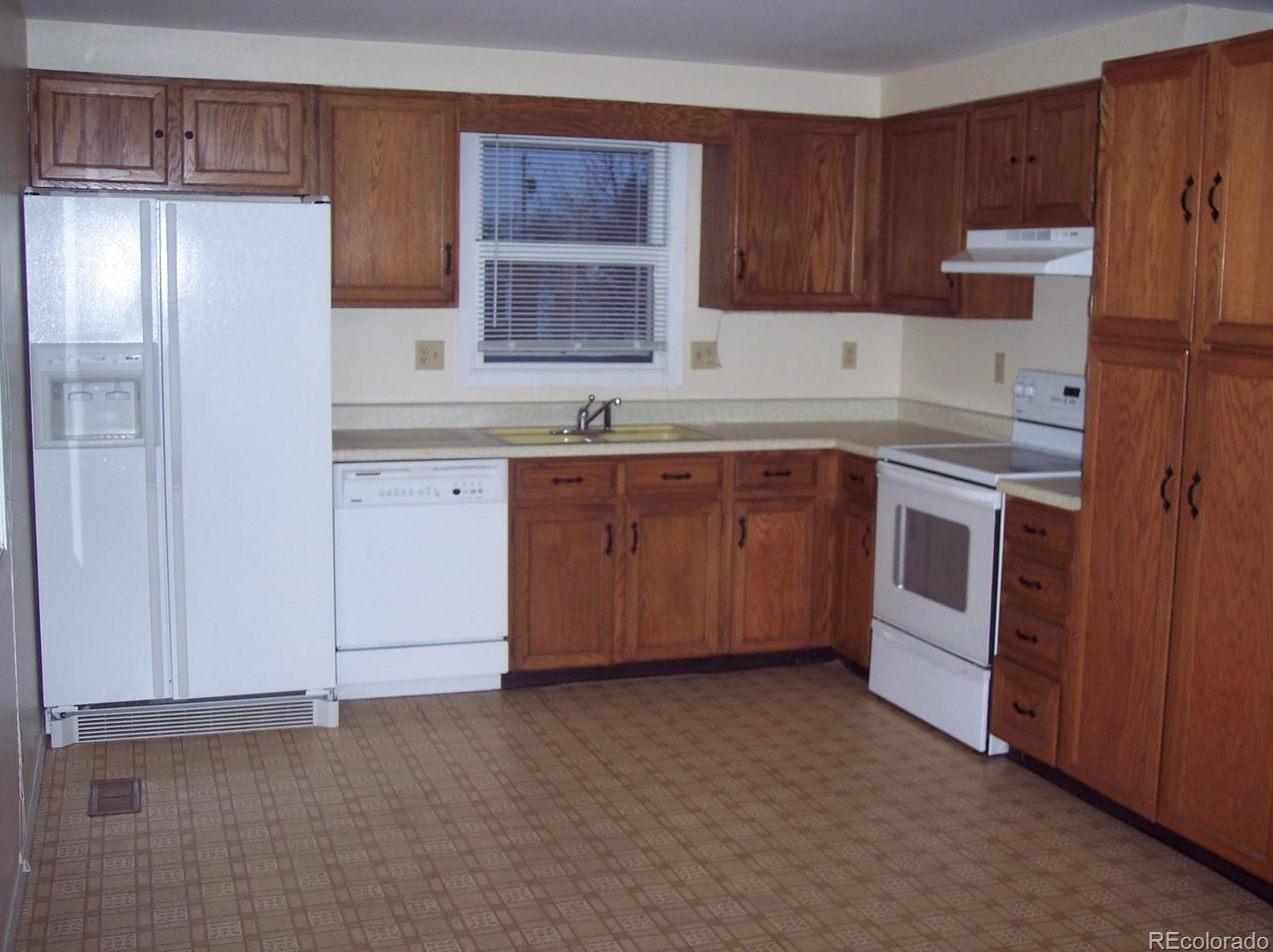 1347 Quince St, Denver, CO 80220-3110