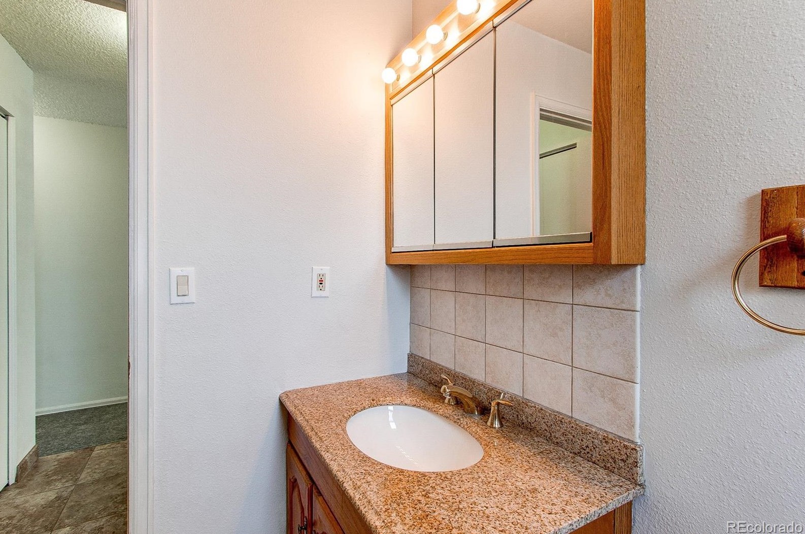 9543 Tufts Ave, Littleton CO  80123-1038 exterior