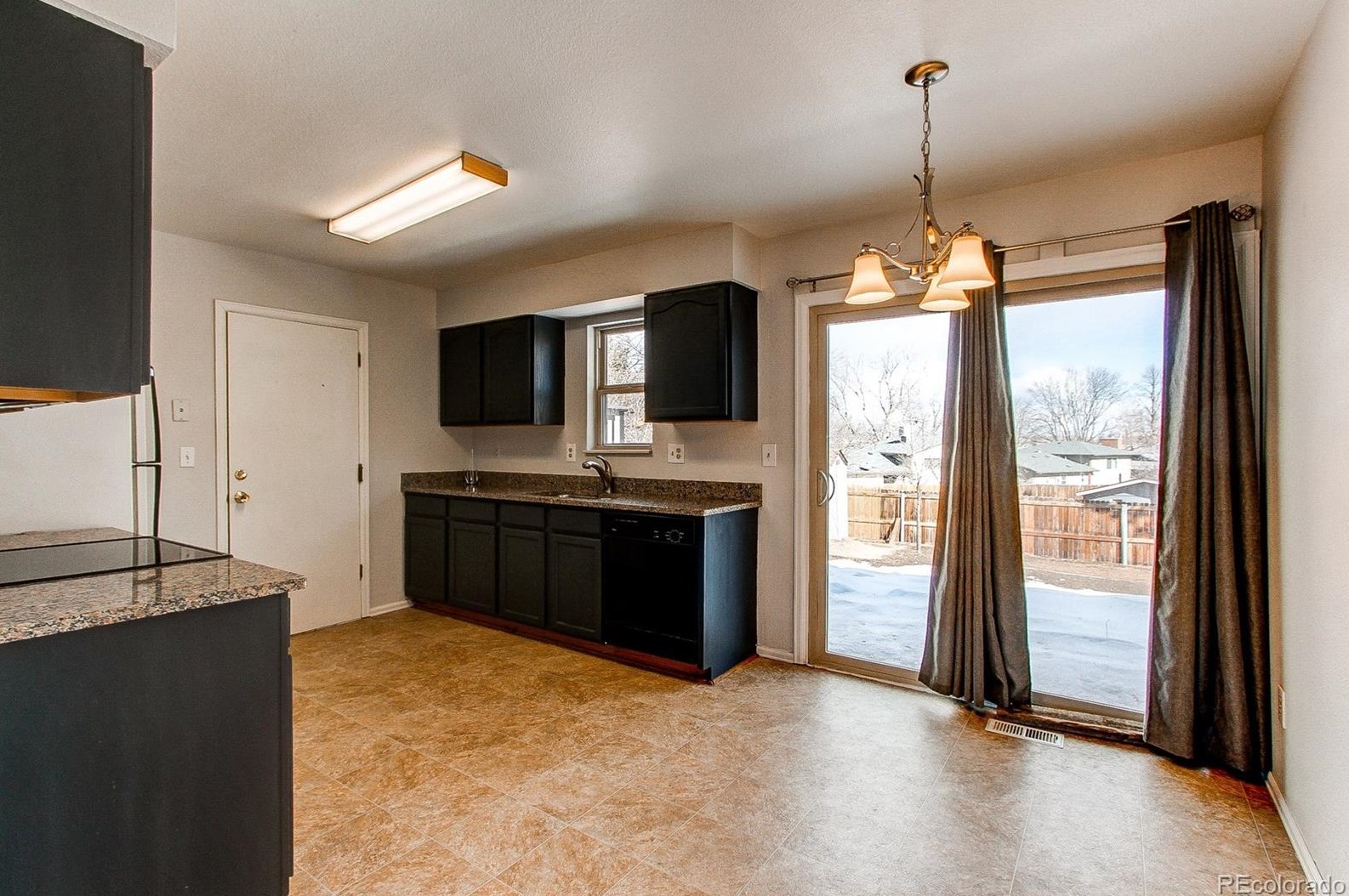 9543 Tufts Ave, Littleton CO  80123-1038 exterior