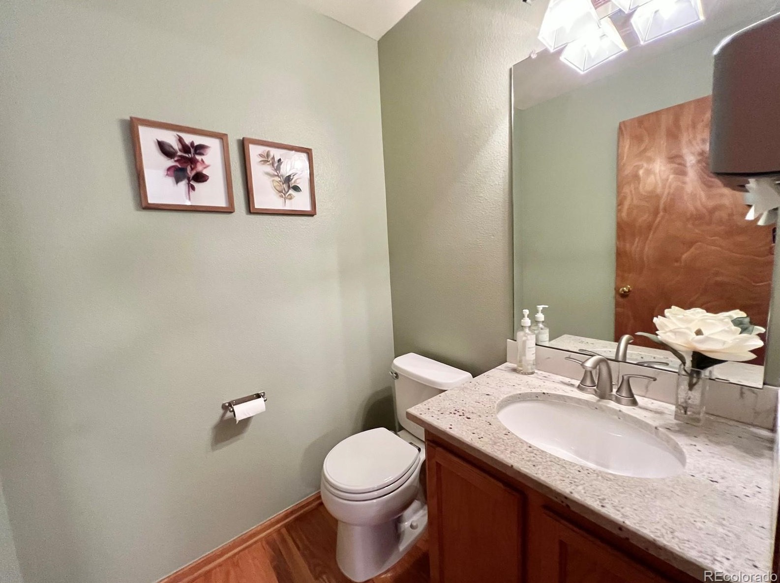 876 Timbervale Trl, Littleton CO 80129-2601 exterior