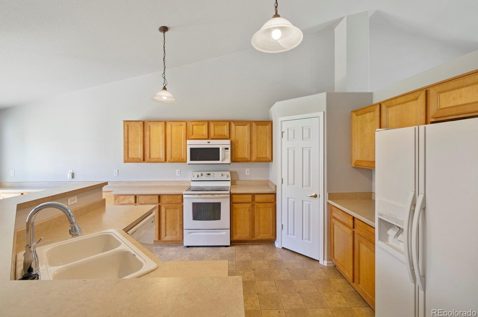 11052 E 116th Ave, Henderson, CO 80640
