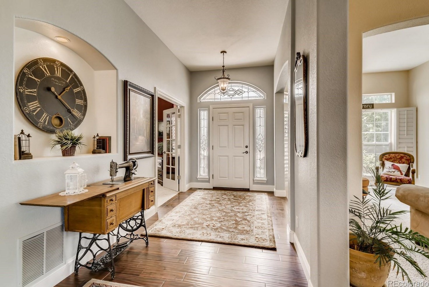 5131 Bear Paw Dr, Castle Rock, CO 80109-8612