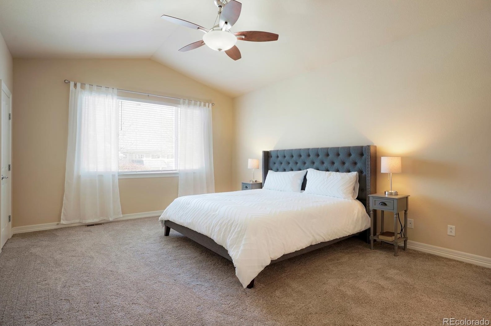 10215 Dogwood St, Longmont CO  80504-6740 exterior