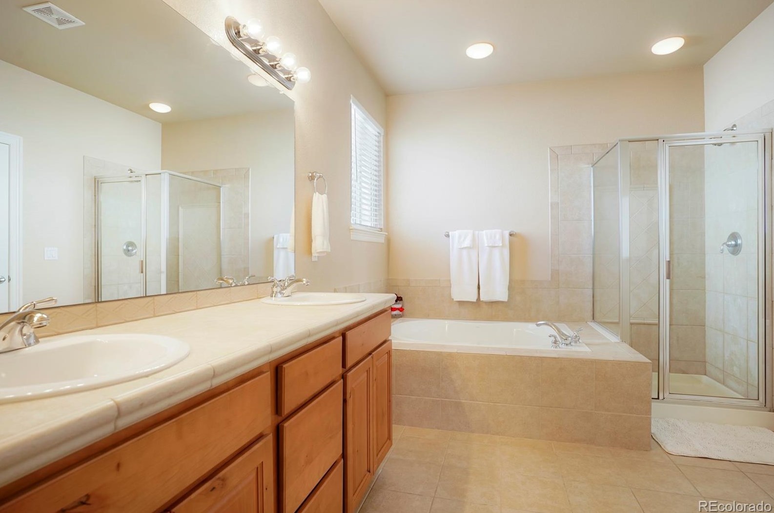 10215 Dogwood St, Longmont CO  80504-6740 exterior