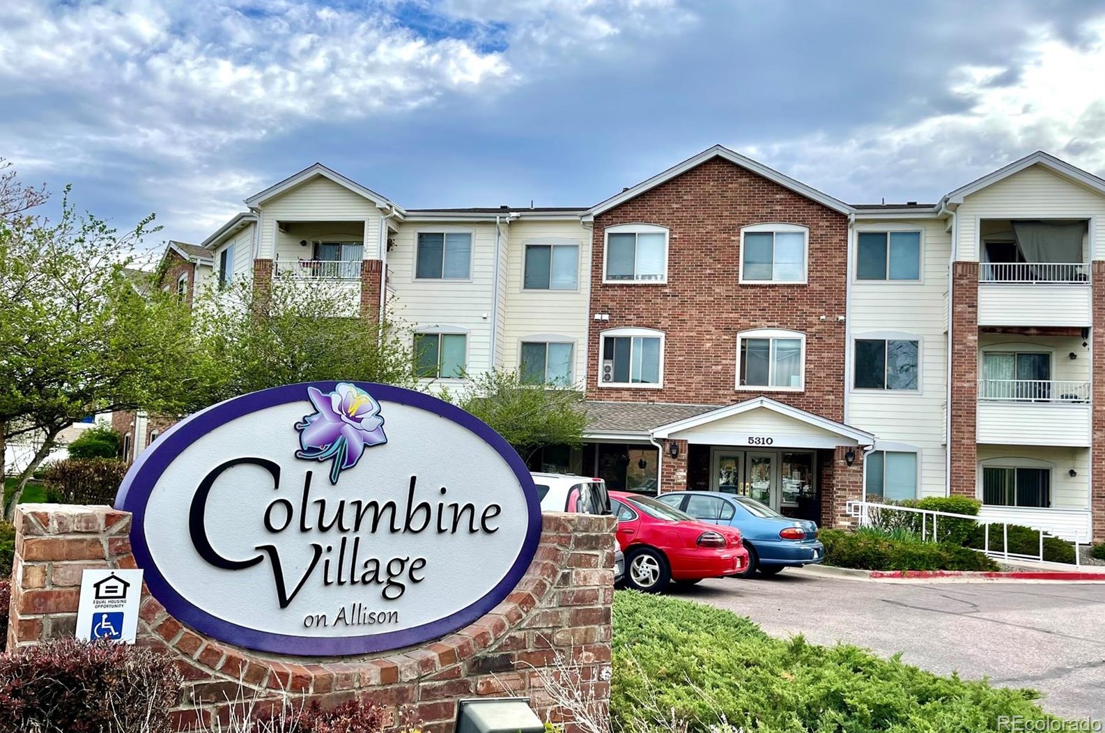 5320 Allison St, Arvada CO  80002-3632 exterior