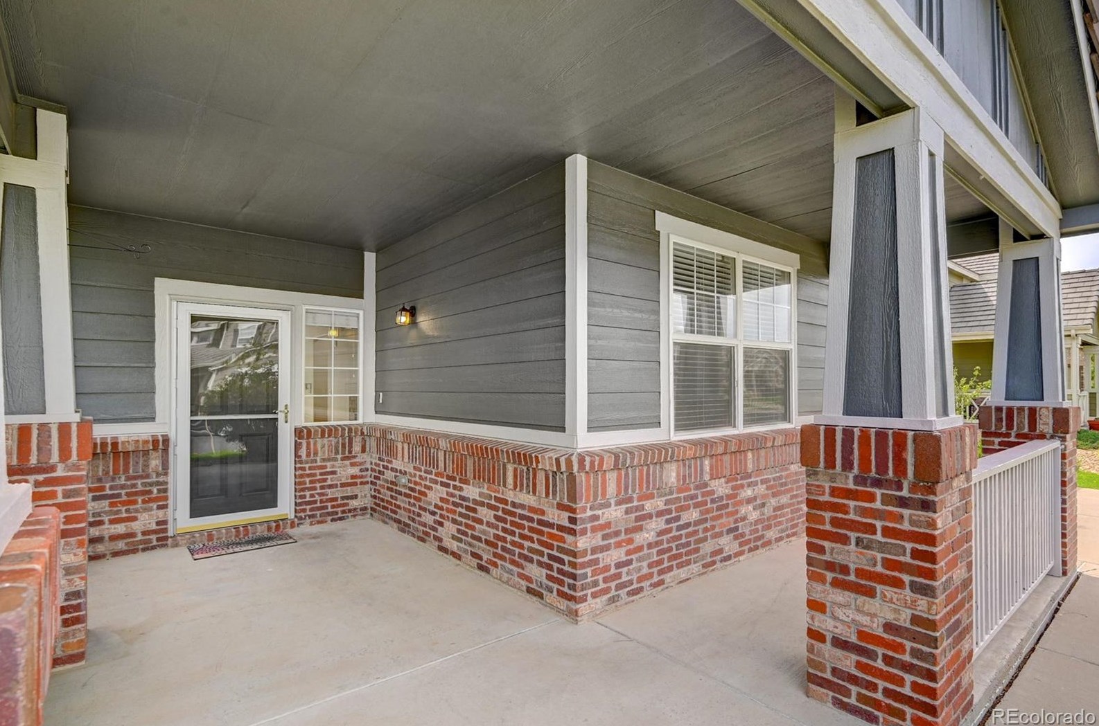 138 Falmouth St, Castle Rock, CO 80104-8743