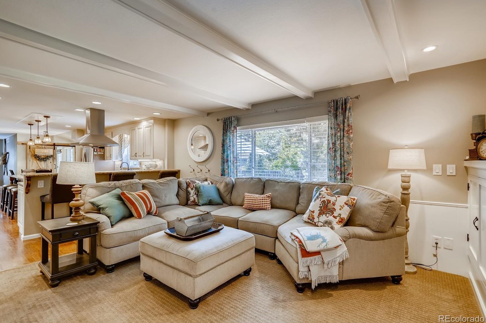 8585 Prentice Ave, Littleton CO 80120-1454 exterior