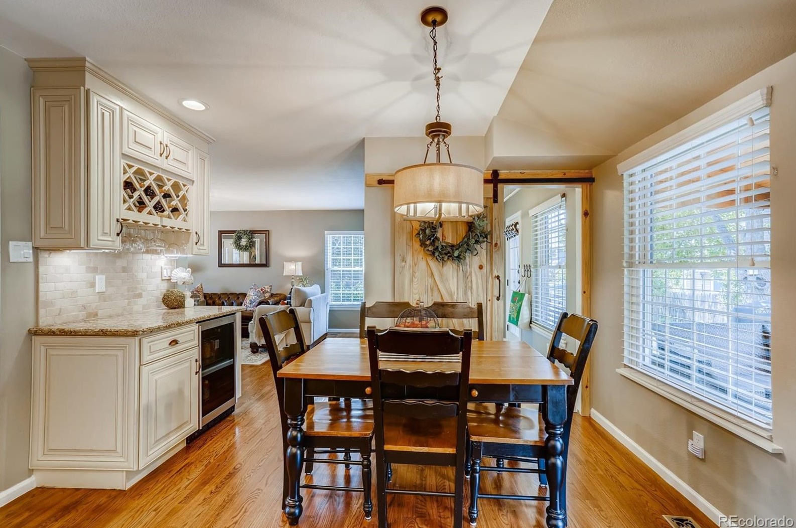 8585 Prentice Ave, Littleton CO 80120-1454 exterior