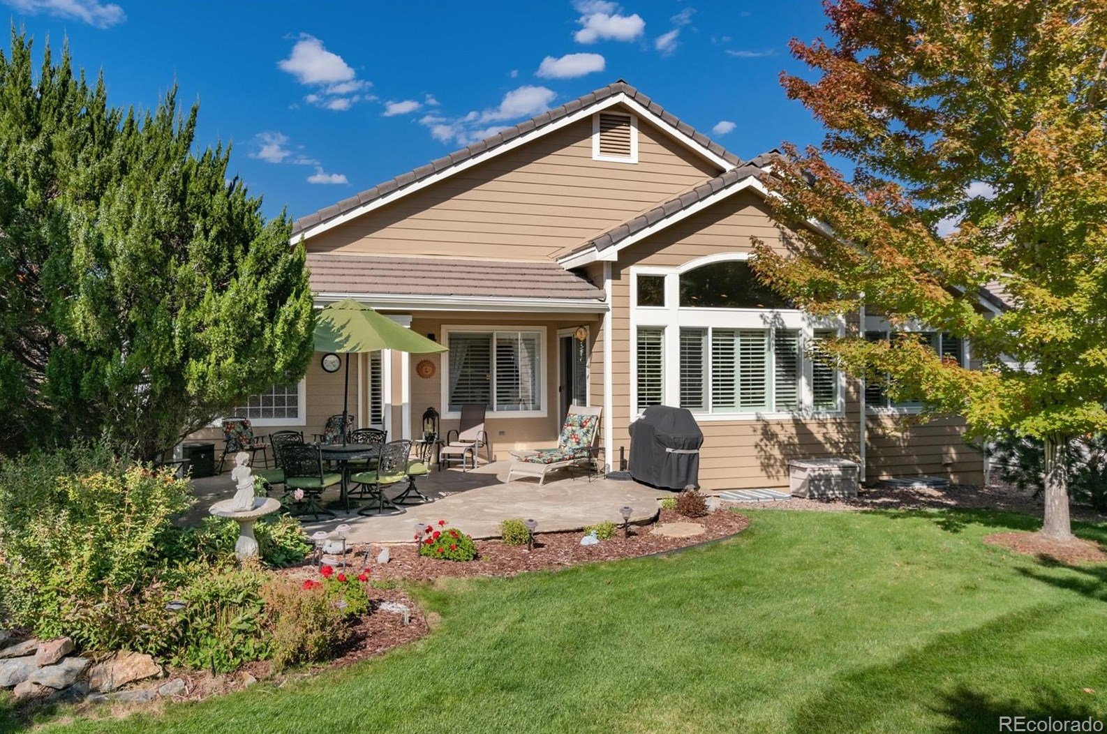 9033 Meadow Hill Cir, Littleton CO 80124-5430 exterior