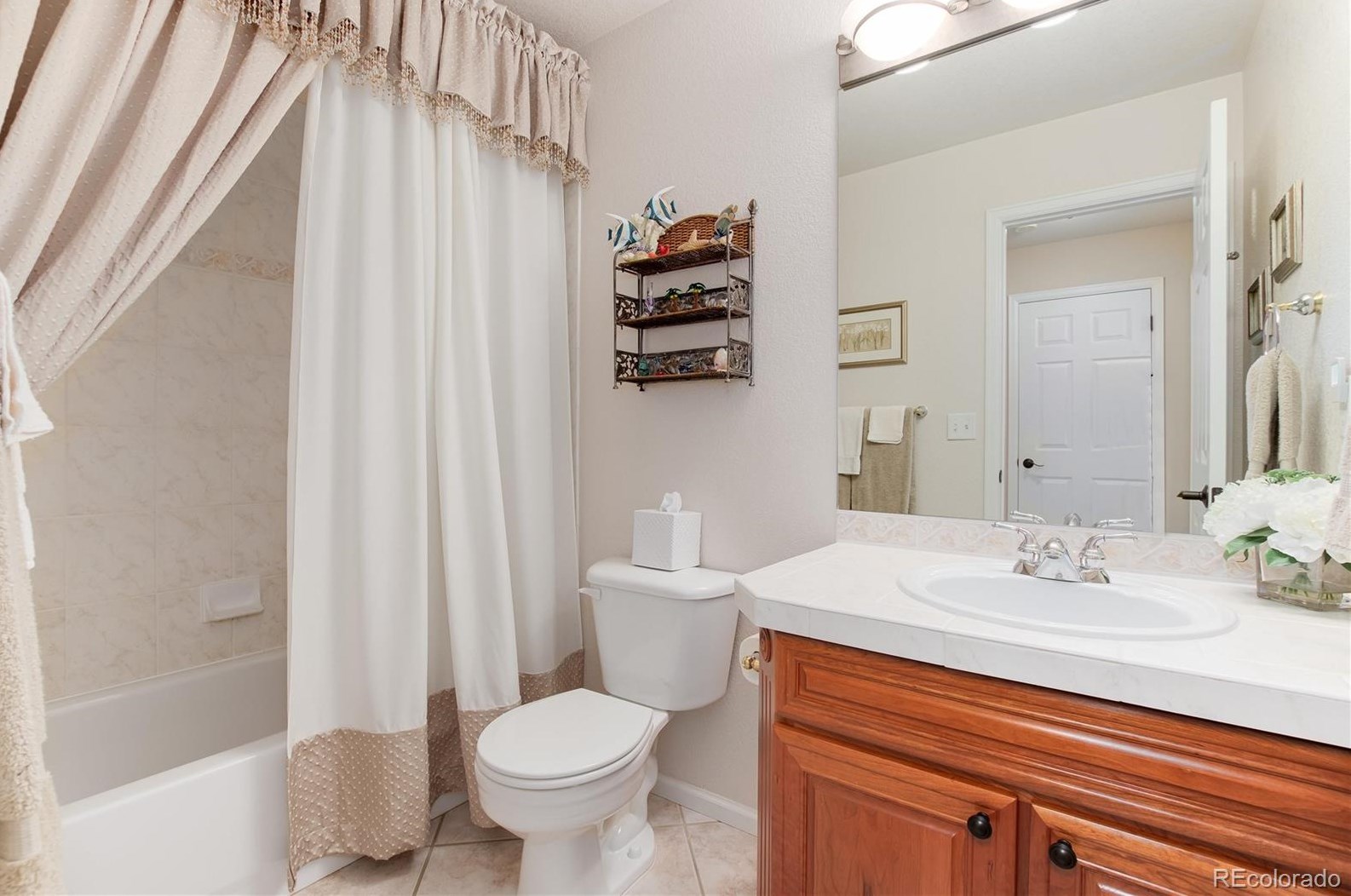 9033 Meadow Hill Cir, Littleton CO 80124-5430 exterior