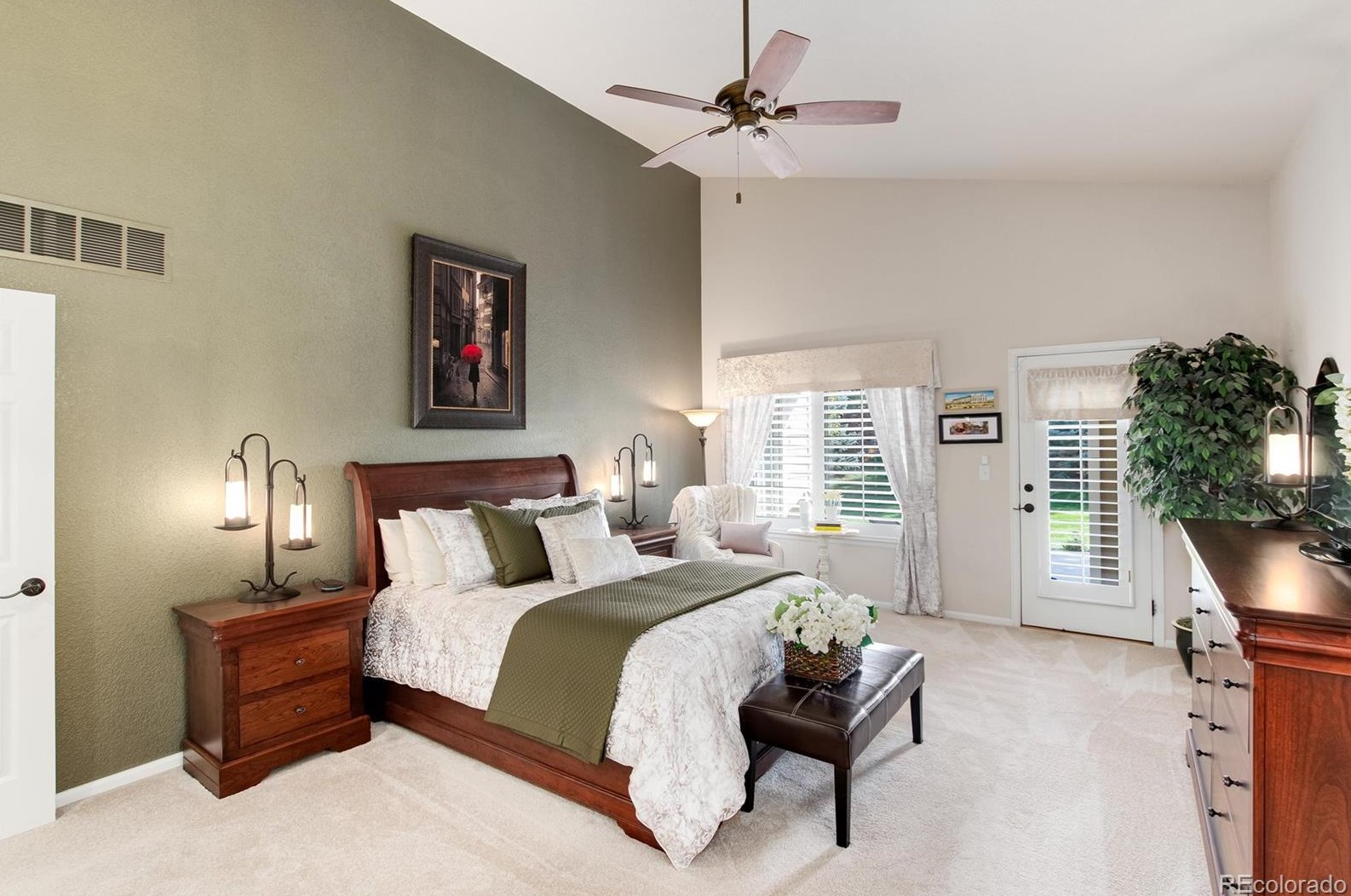 9033 Meadow Hill Cir, Littleton CO 80124-5430 exterior