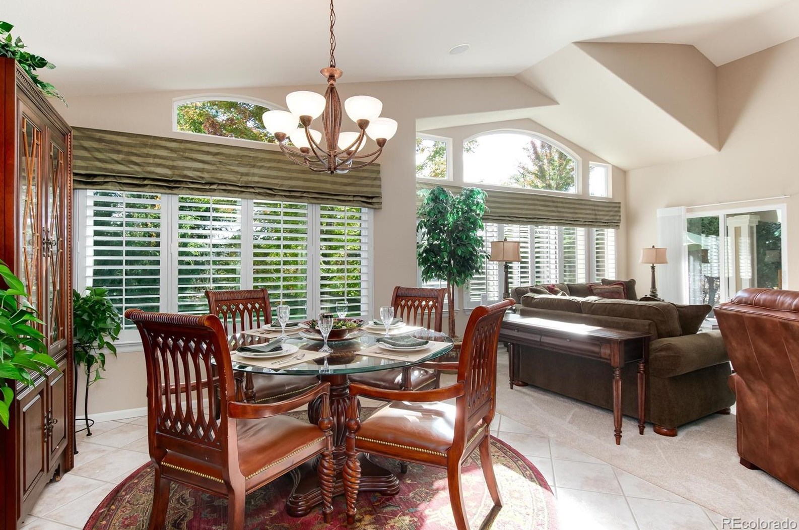 9033 Meadow Hill Cir, Littleton CO 80124-5430 exterior