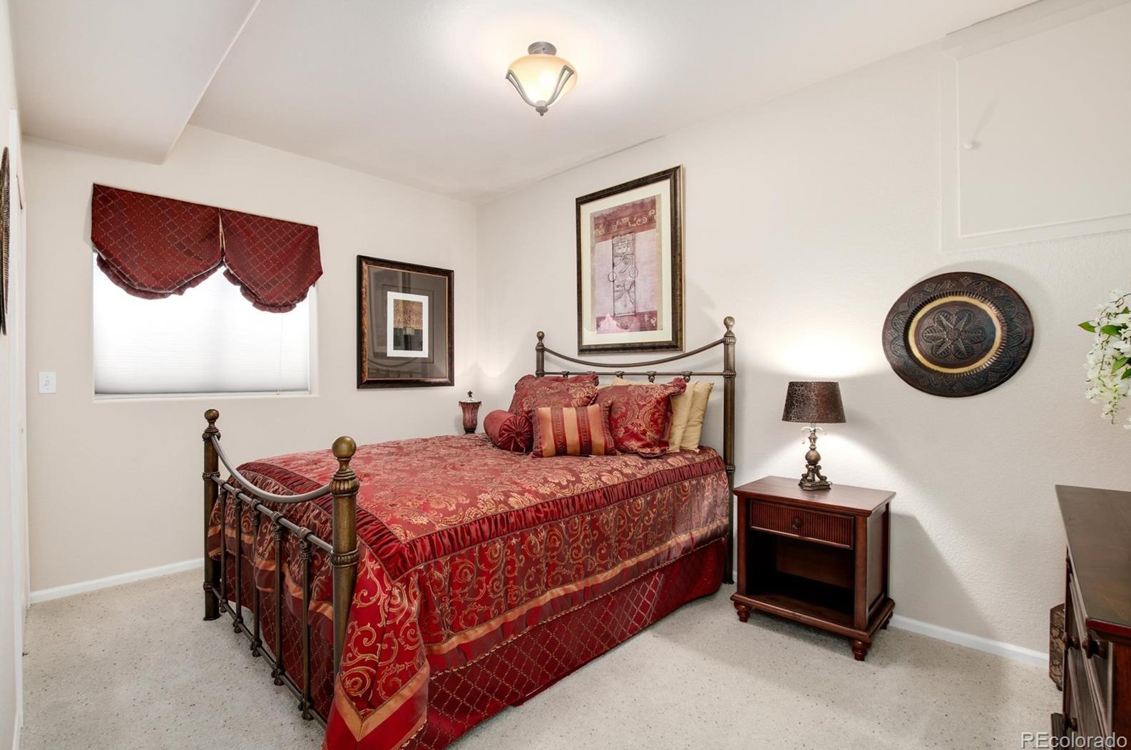 9033 Meadow Hill Cir, Littleton CO 80124-5430 exterior