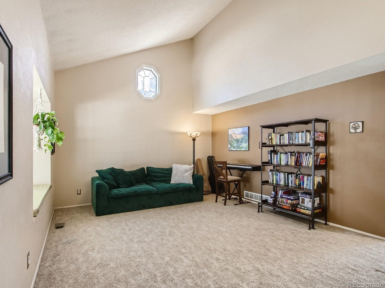 10154 Powers Ave, Littleton CO  80127-1841 exterior