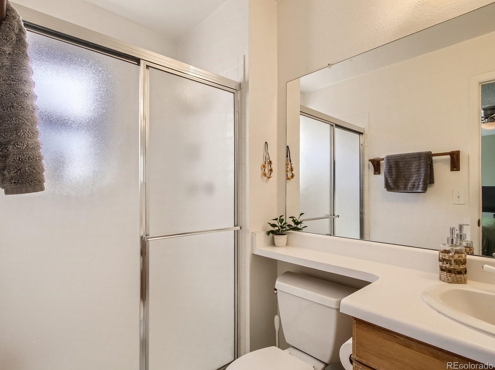 10154 Powers Ave, Littleton CO  80127-1841 exterior