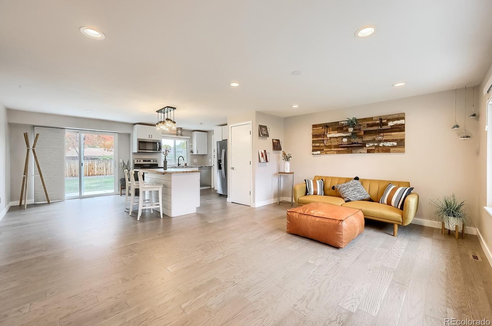 6716 Jay St, Arvada CO  80003-4148 exterior