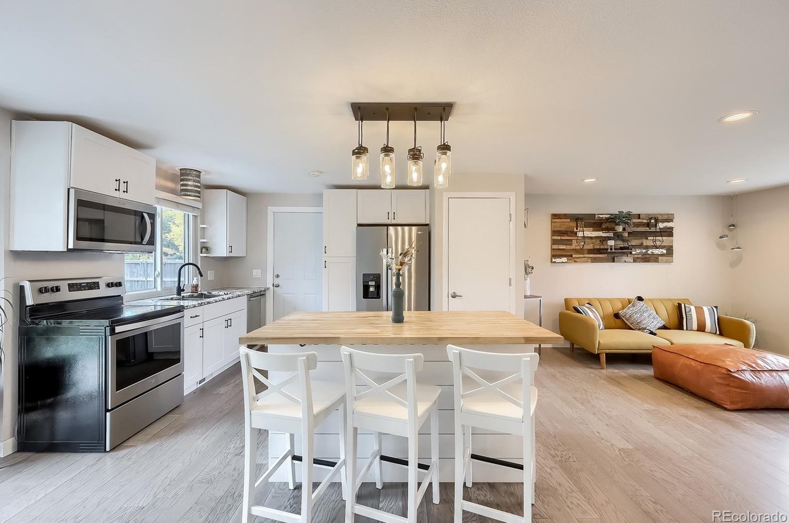 6716 Jay St, Arvada CO  80003-4148 exterior