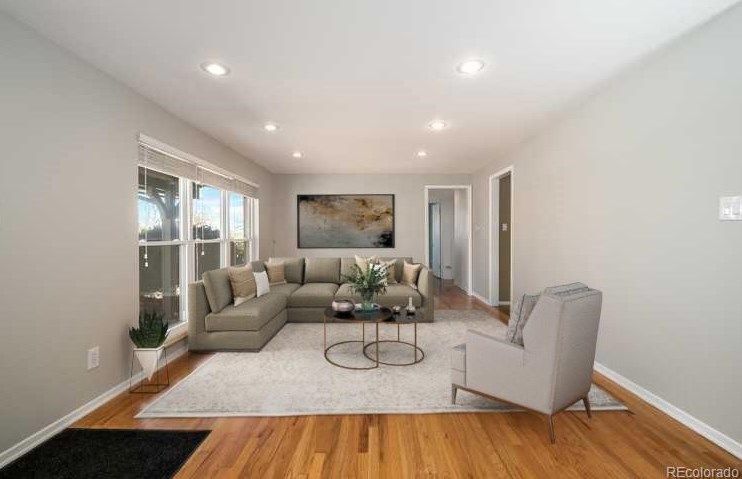 7270 Pennsylvania St, Littleton, CO 80122-1163