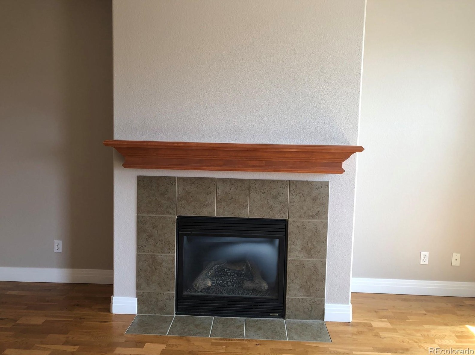 9079 E Panorama Cir #320, Englewood, CO 80112