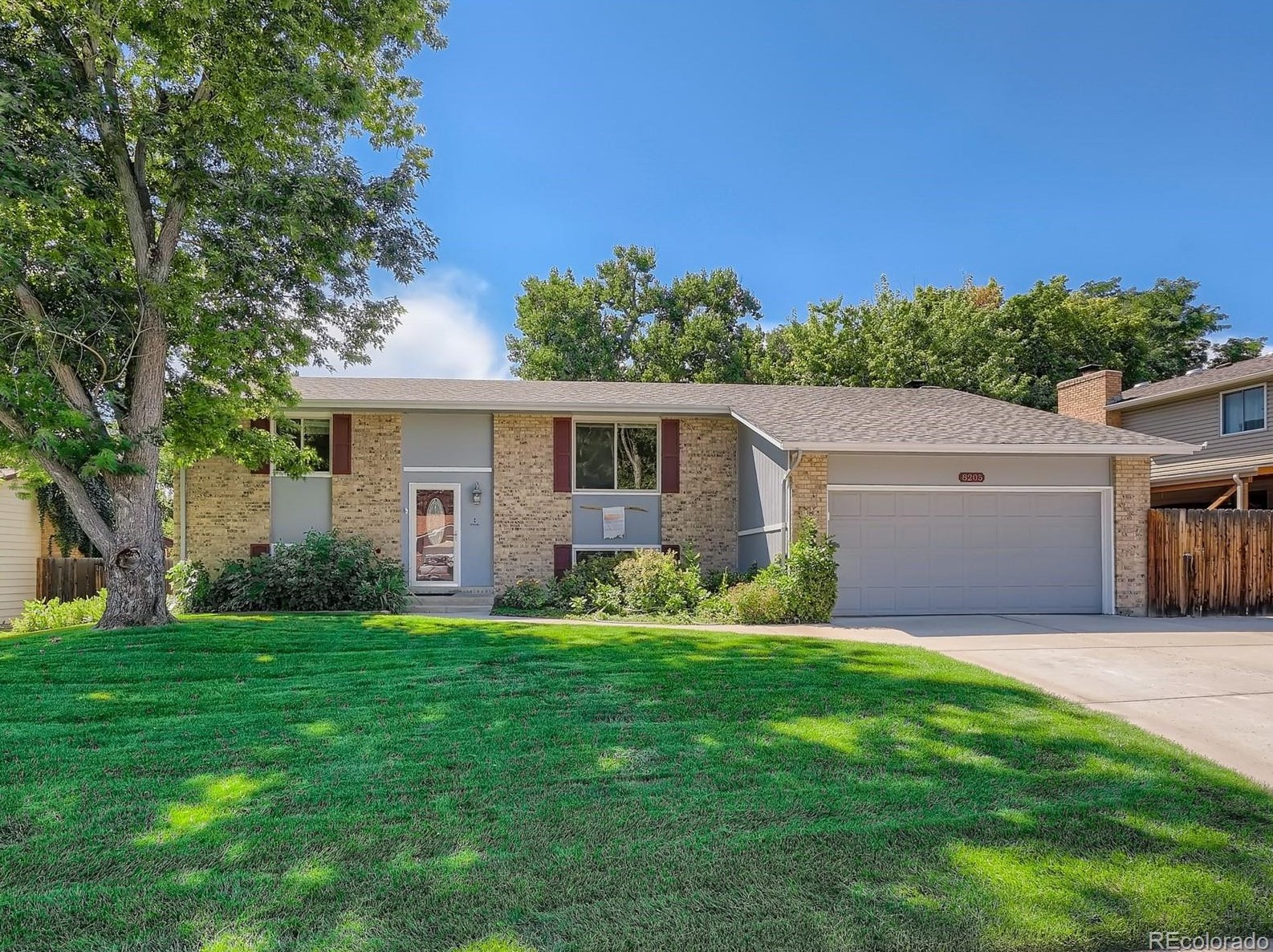 8205 Field Ct, Arvada, CO 80005-2216