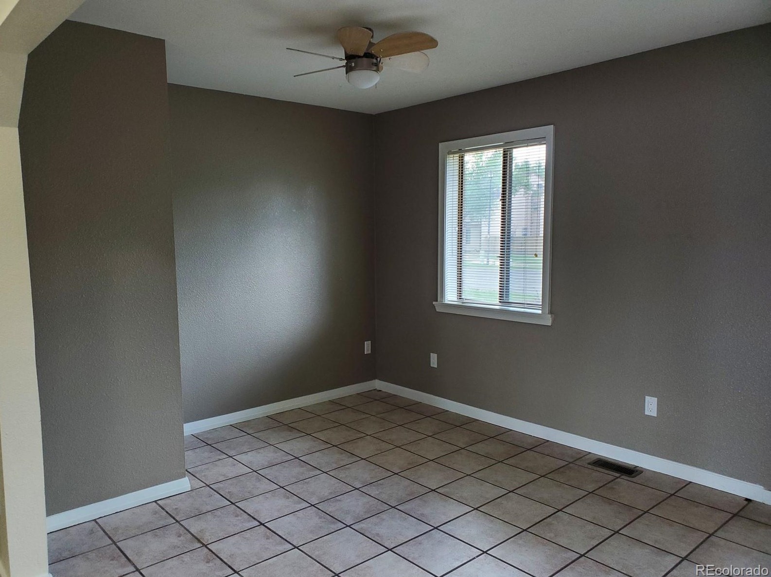 314 Riverwood Dr, Alamosa CO 81101-2190 exterior