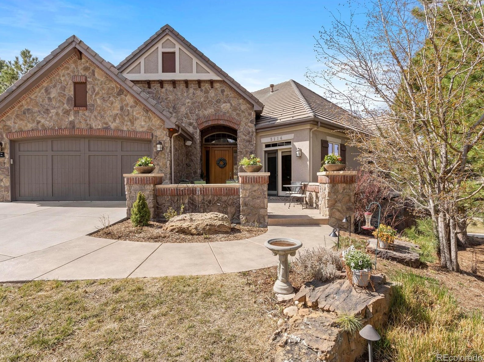 5114 Pine River Trl, Castle Rock, CO 80108-8839