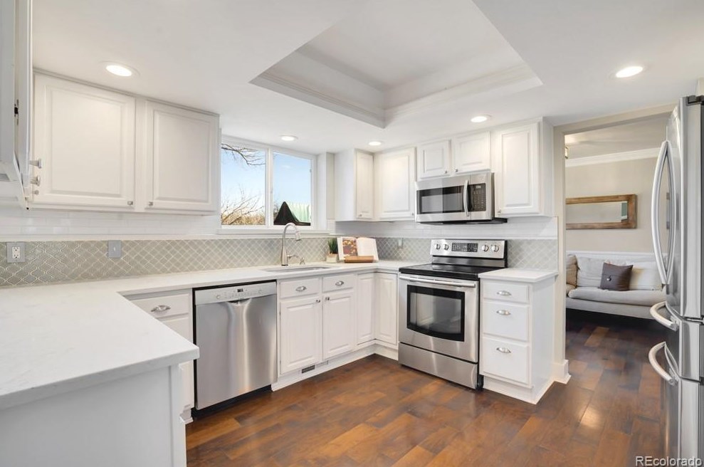 7838 Harrison Cir, Littleton CO 80122-3619 exterior