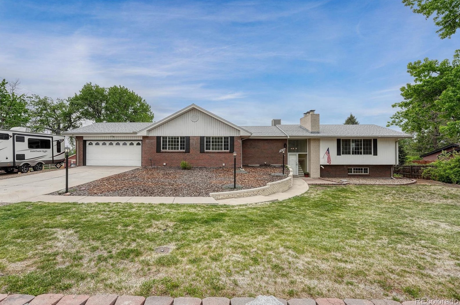 10150 74th Pl, Arvada, CO 80005-3829