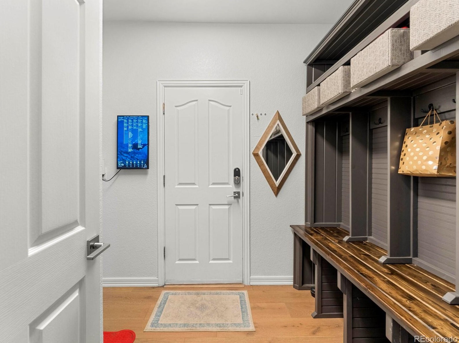 10193 Meadowbriar Ln, Littleton CO  80126-7845 exterior