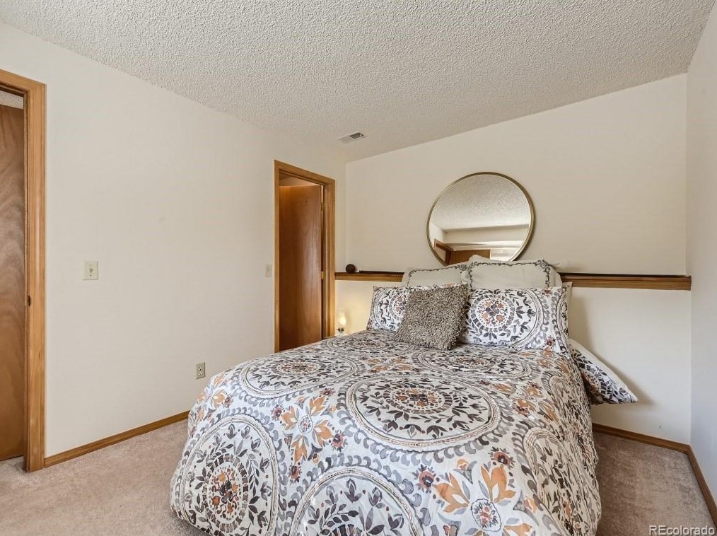 9419 Joyce Ln, Littleton CO 80126-3033 exterior