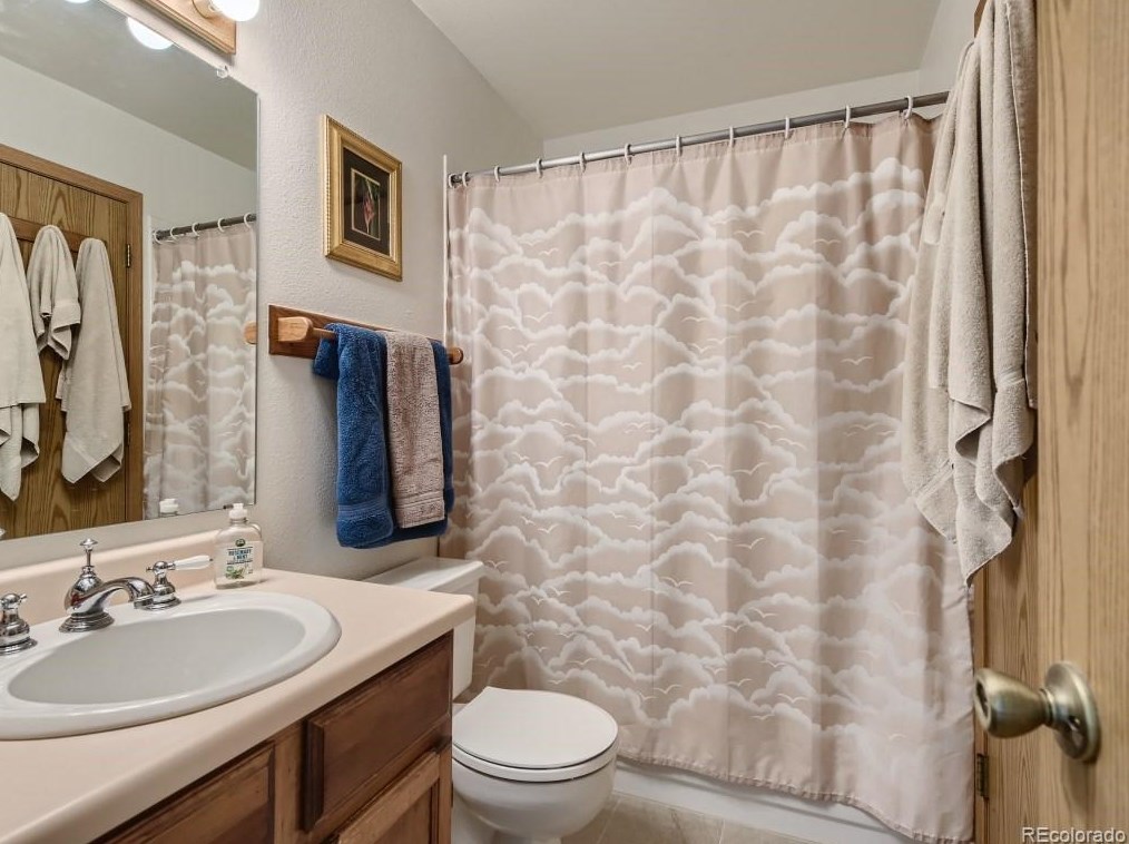 9419 Joyce Ln, Littleton CO 80126-3033 exterior