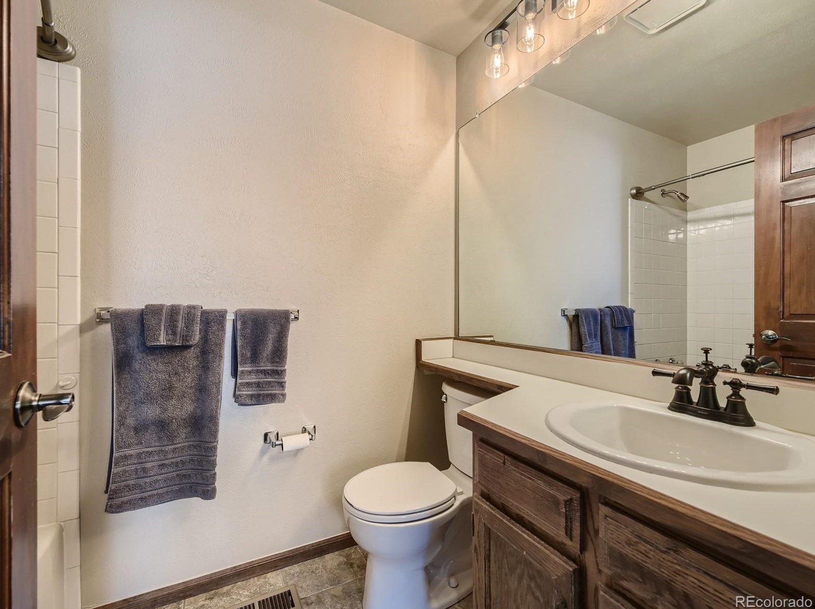 6481 Forest St, Littleton CO  80121-3549 exterior