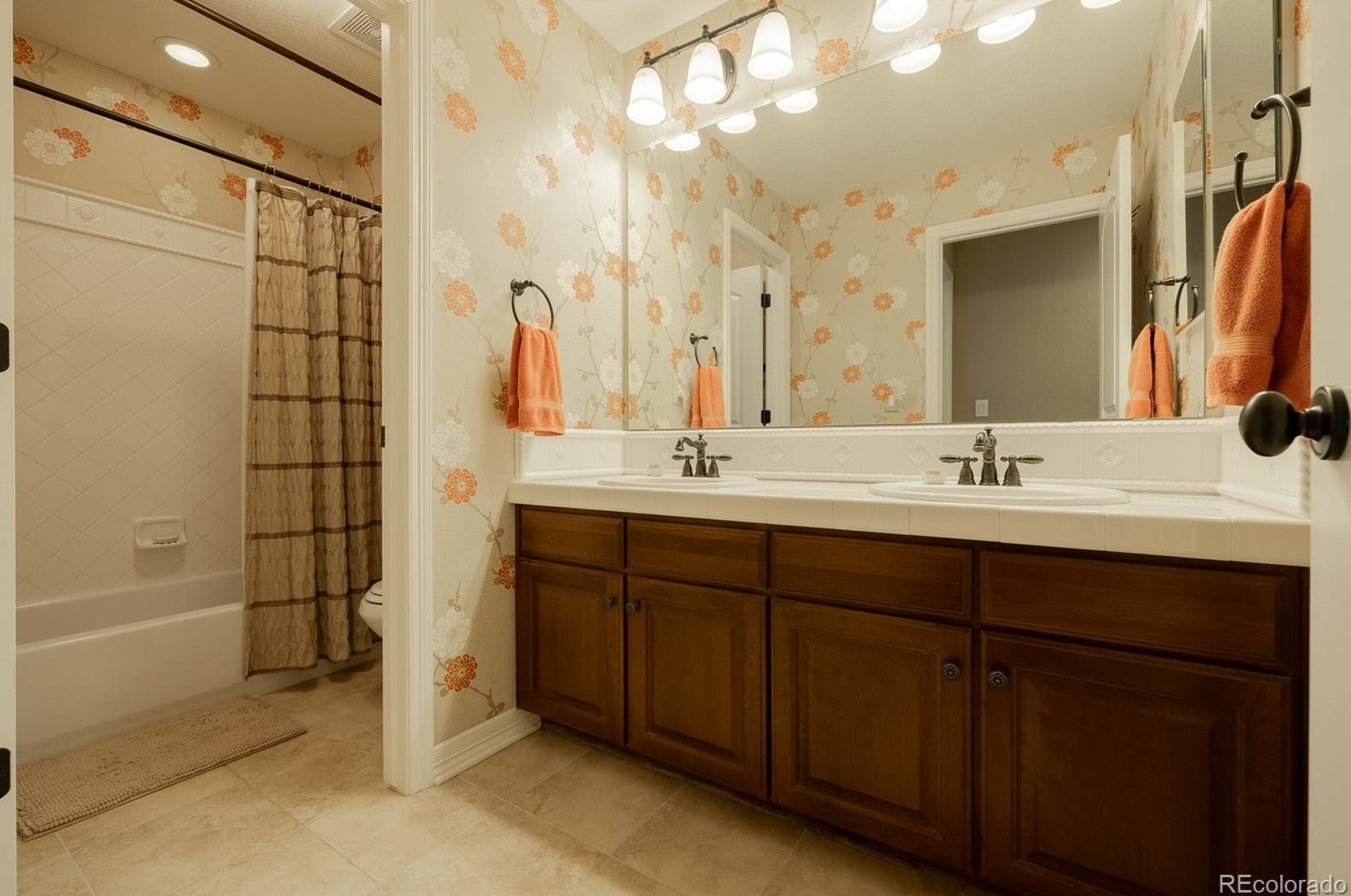 6522 Lynch Ln, Castle Rock CO 80108-9500 exterior