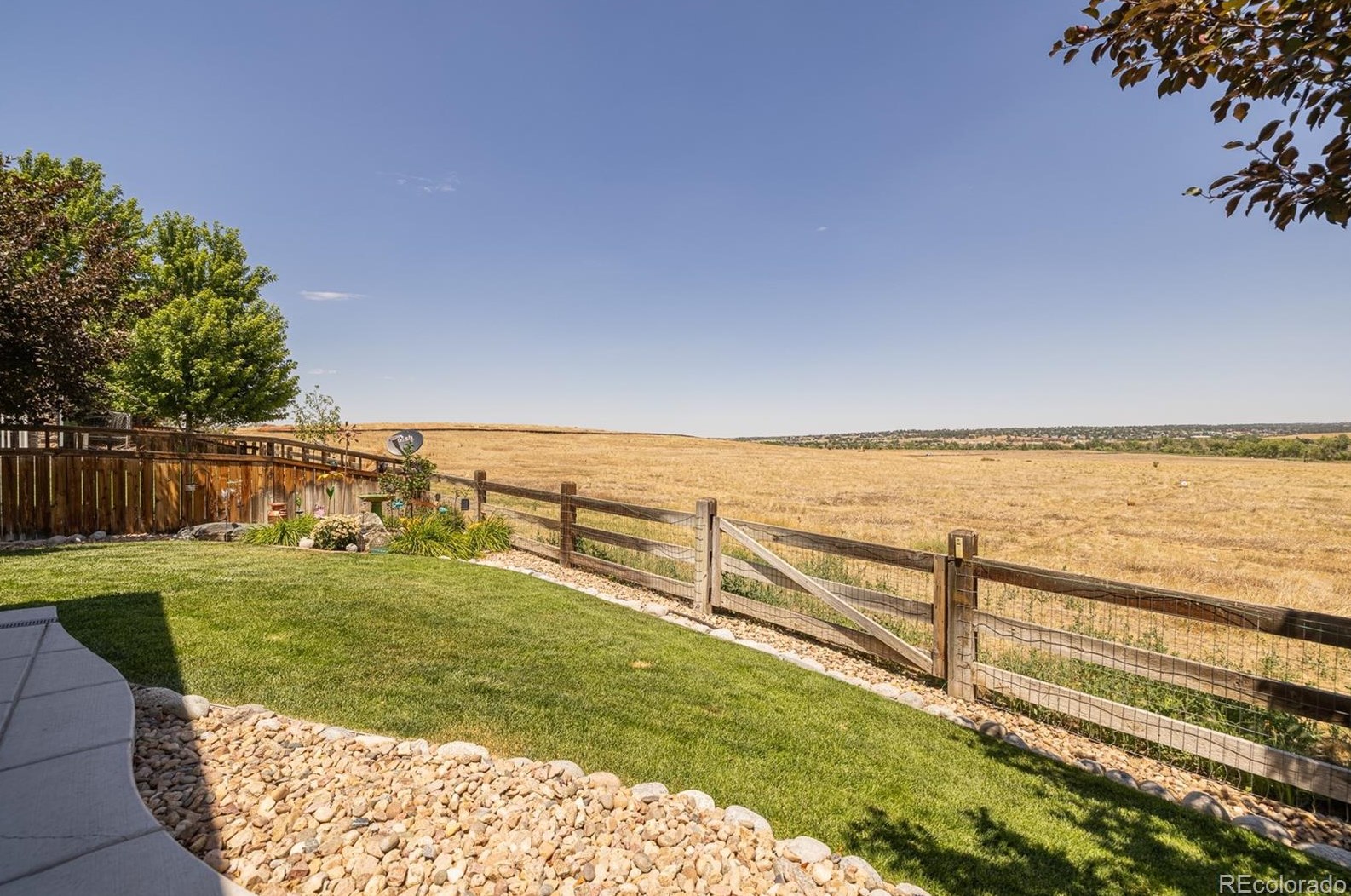 6522 Lynch Ln, Castle Rock CO 80108-9500 exterior