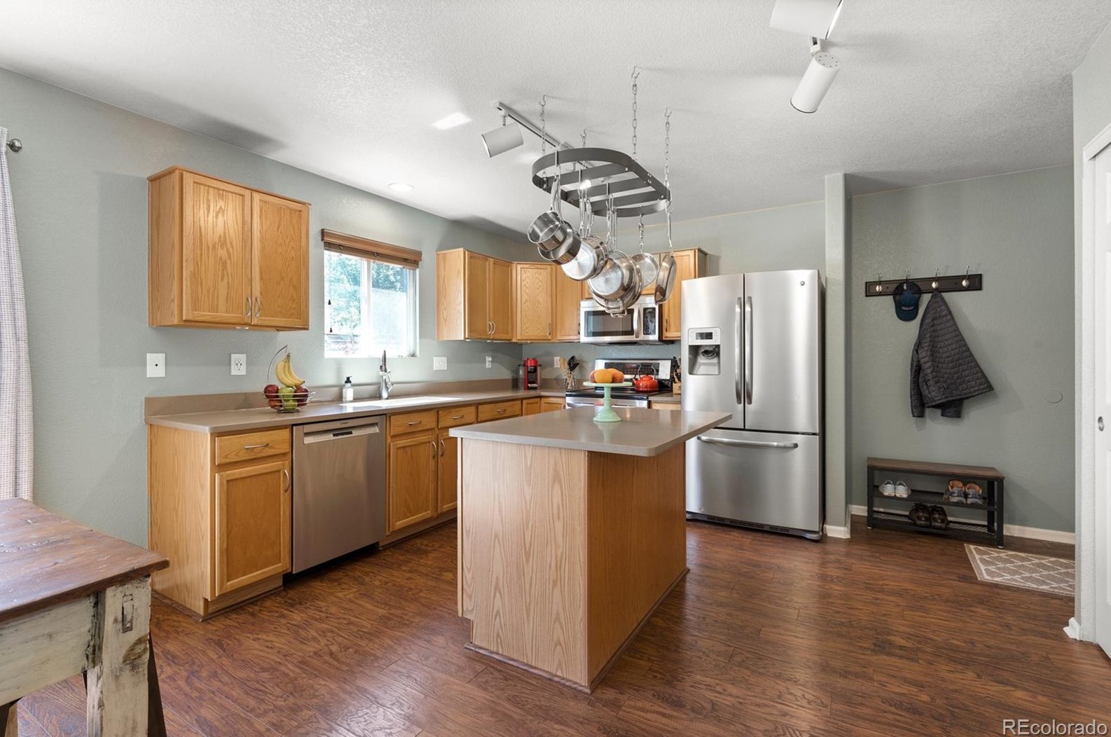 9634 Fox Den Dr, Littleton CO  80125-8852 exterior