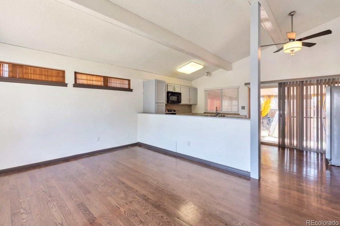 2269 Oswego Way, Aurora CO 80014-1151 exterior