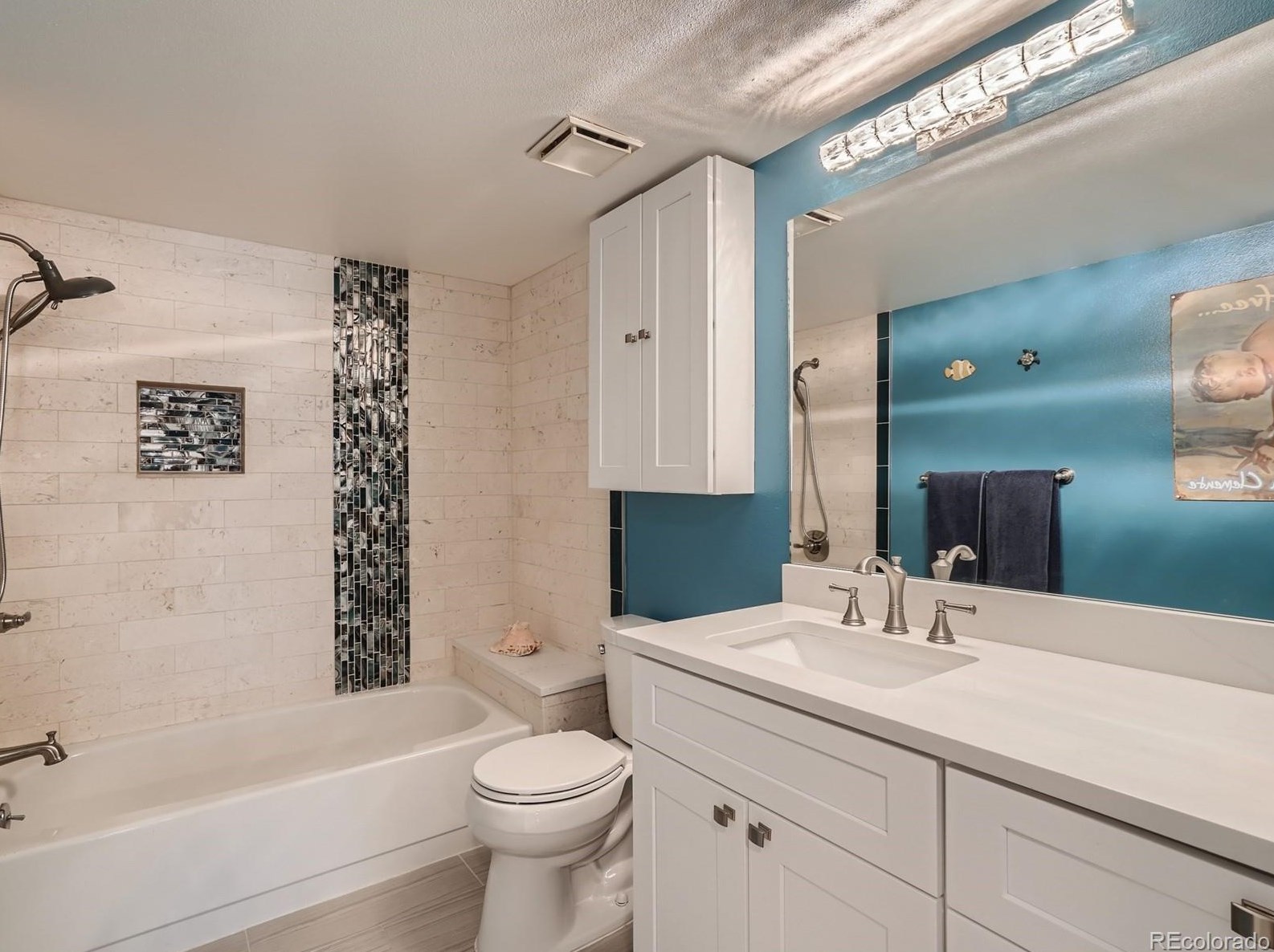 8198 81 Dr, Arvada CO  80005-2402 exterior