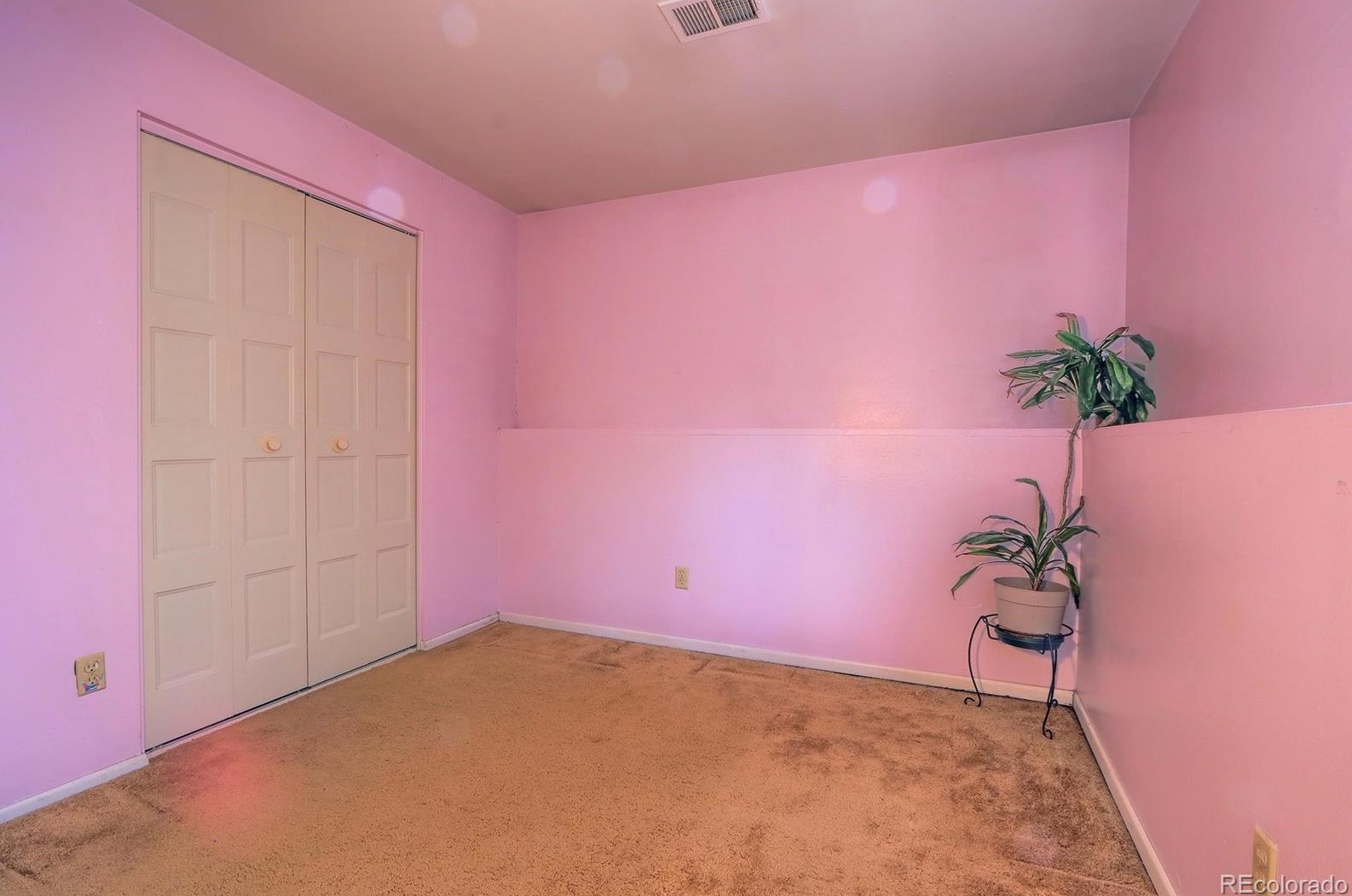 6290 Colorado Blvd, Littleton CO exterior