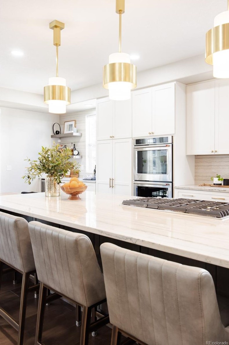 2960 Danbury Ave, Littleton CO  80126-8024 exterior