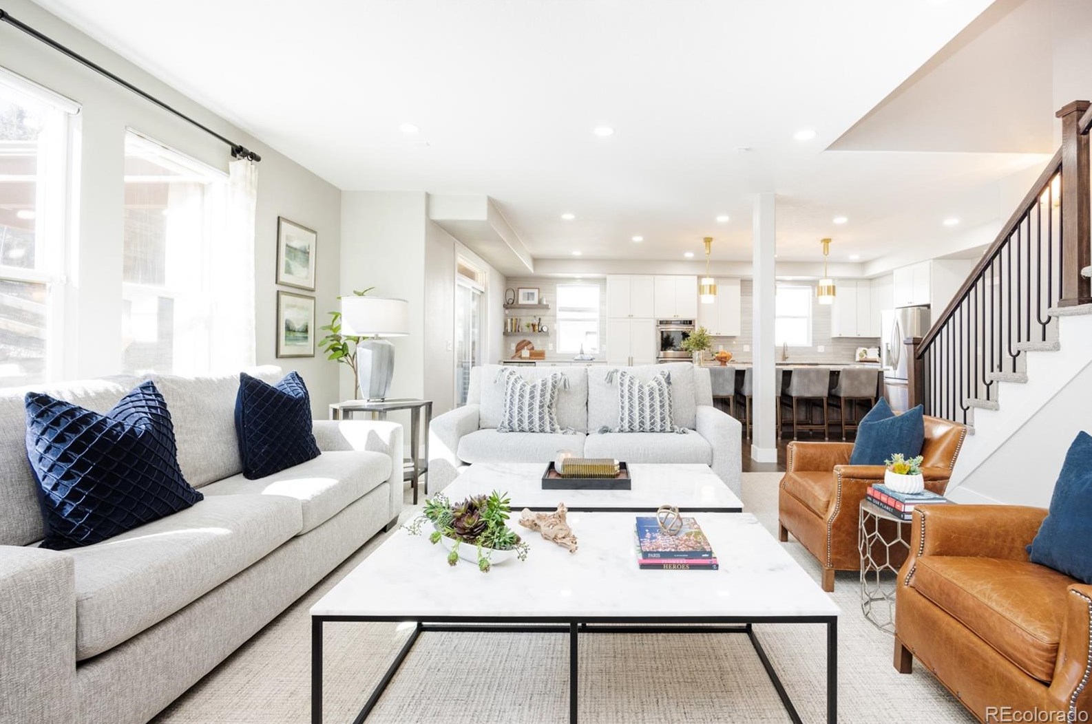 2960 Danbury Ave, Littleton CO  80126-8024 exterior