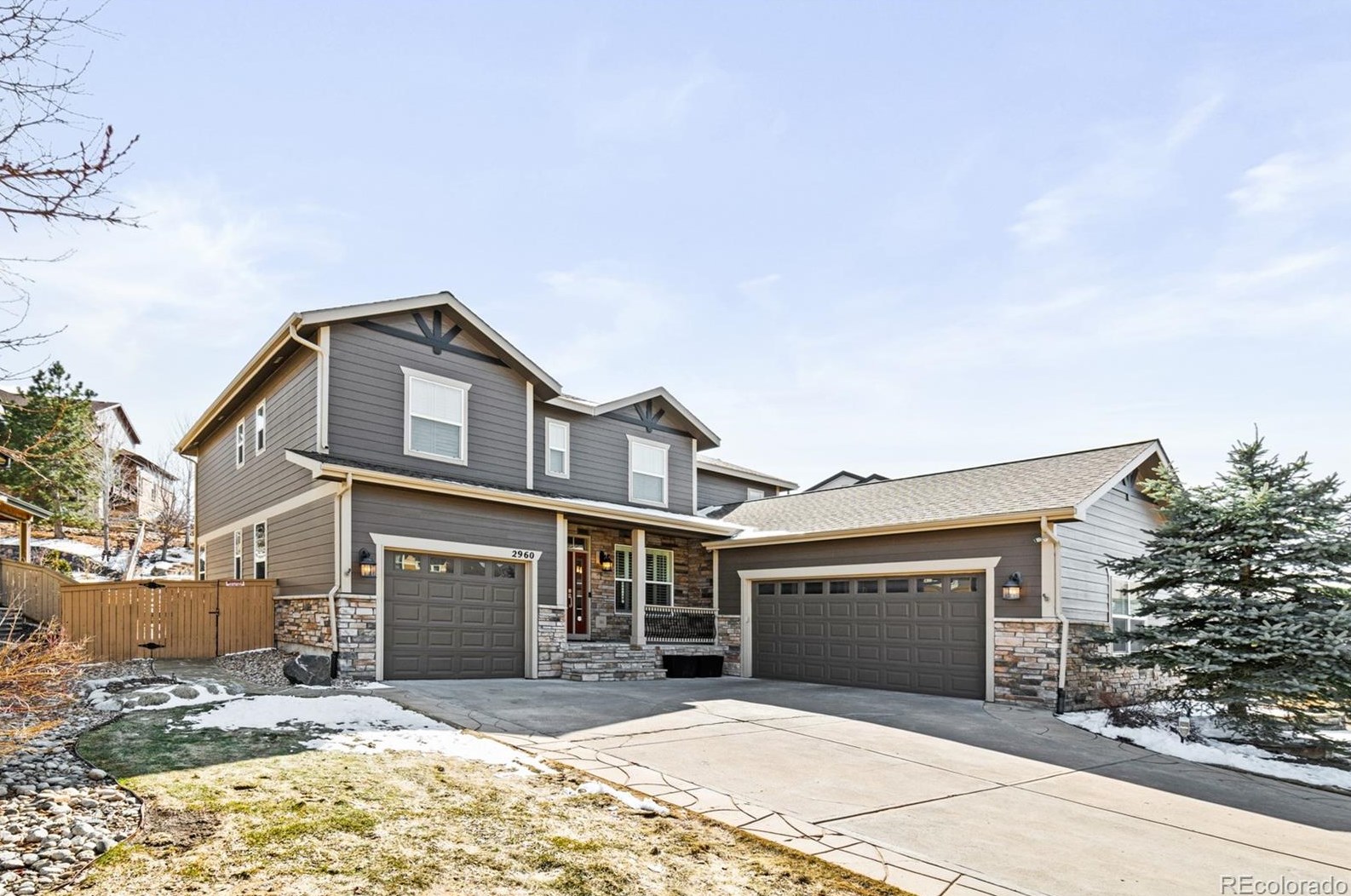 2960 Danbury Ave, Littleton CO  80126-8024 exterior