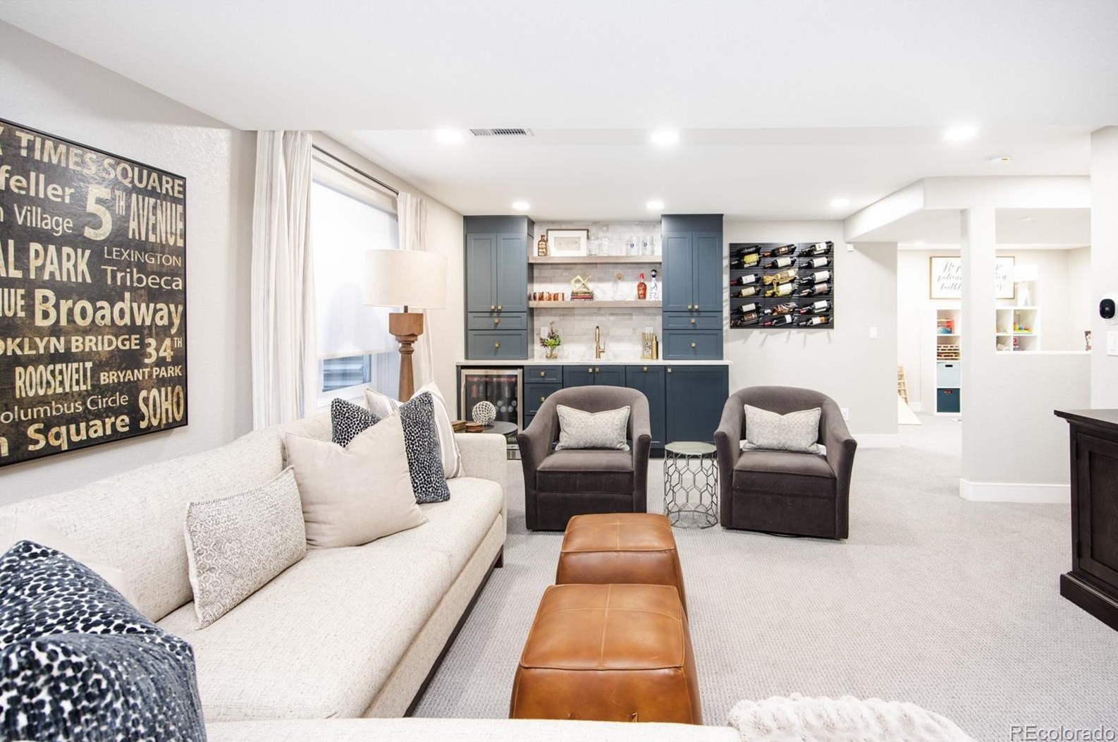 2960 Danbury Ave, Littleton CO  80126-8024 exterior