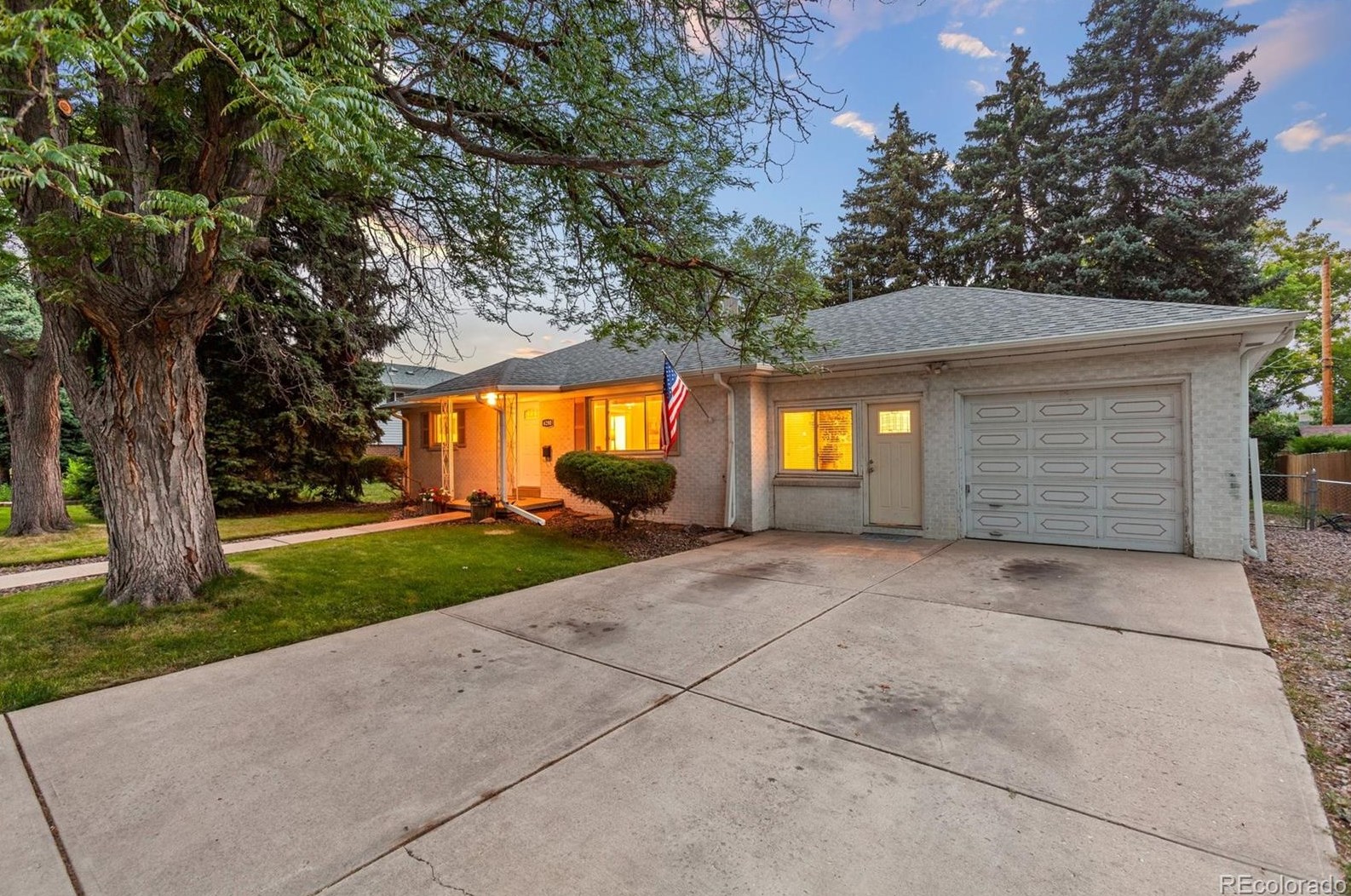 6280 Pierce St, Arvada, CO 80003-4810