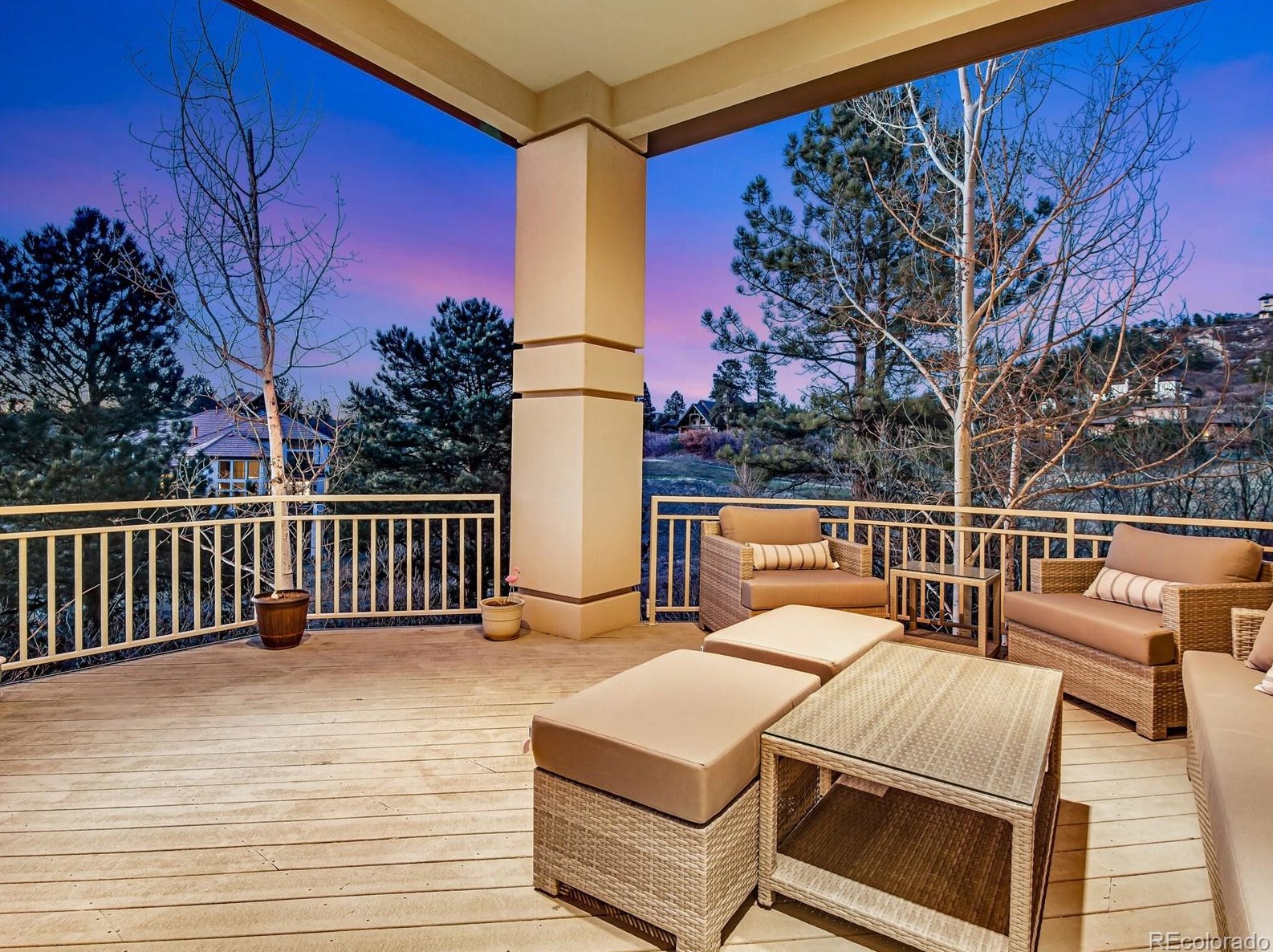 940 Aztec Dr, Castle Rock CO 80108-8243 exterior